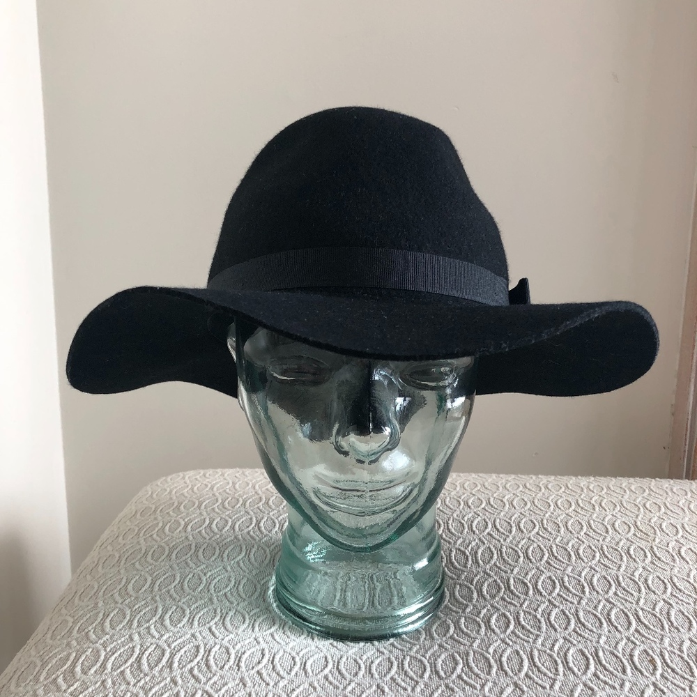 Brixton Supply Co. Blk Full Brim Women Hat M 7 1/4